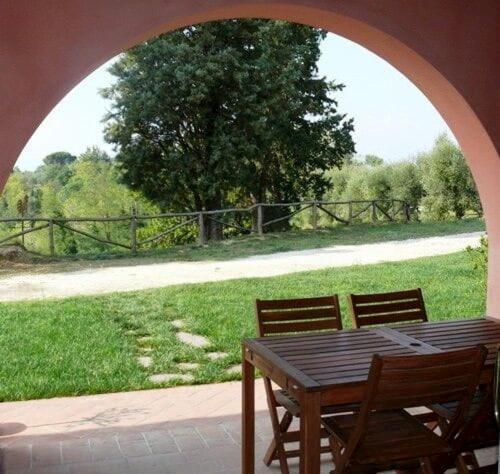 Agriturismo Podere La Casa Palaia Extérieur photo
