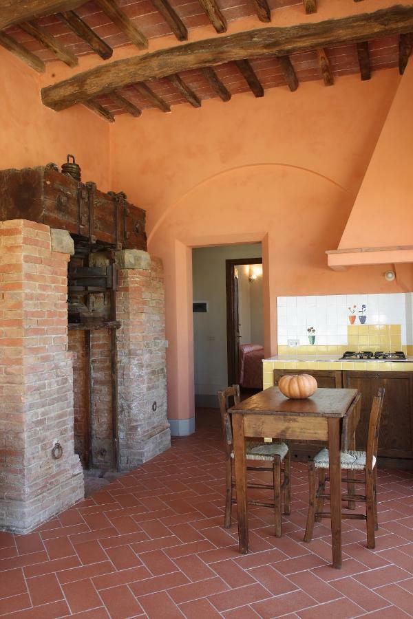 Agriturismo Podere La Casa Palaia Extérieur photo